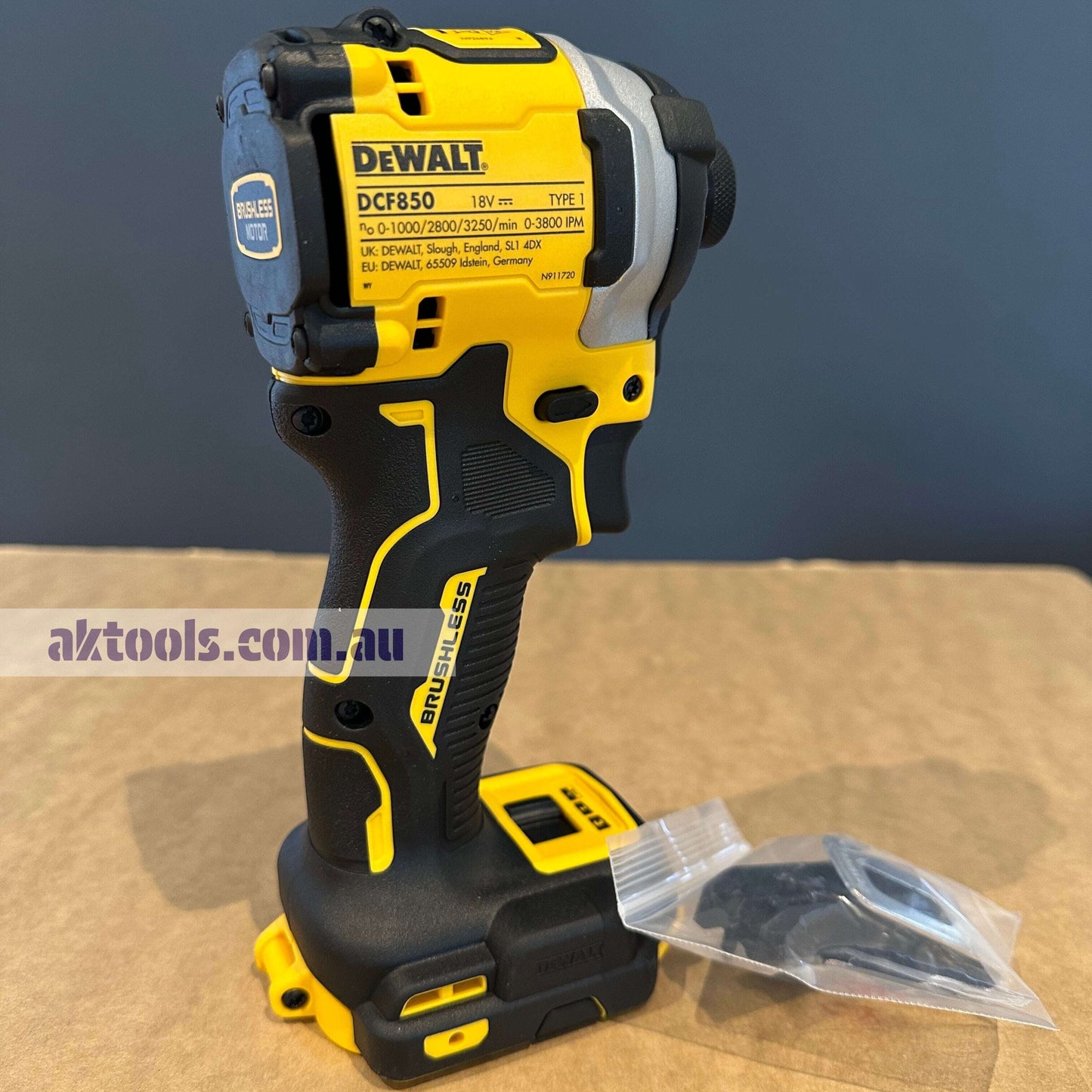DeWalt 1/4" Hex Impact Driver XR 18V Brushless 3 Speed DCF850N-XJ Skin Tool