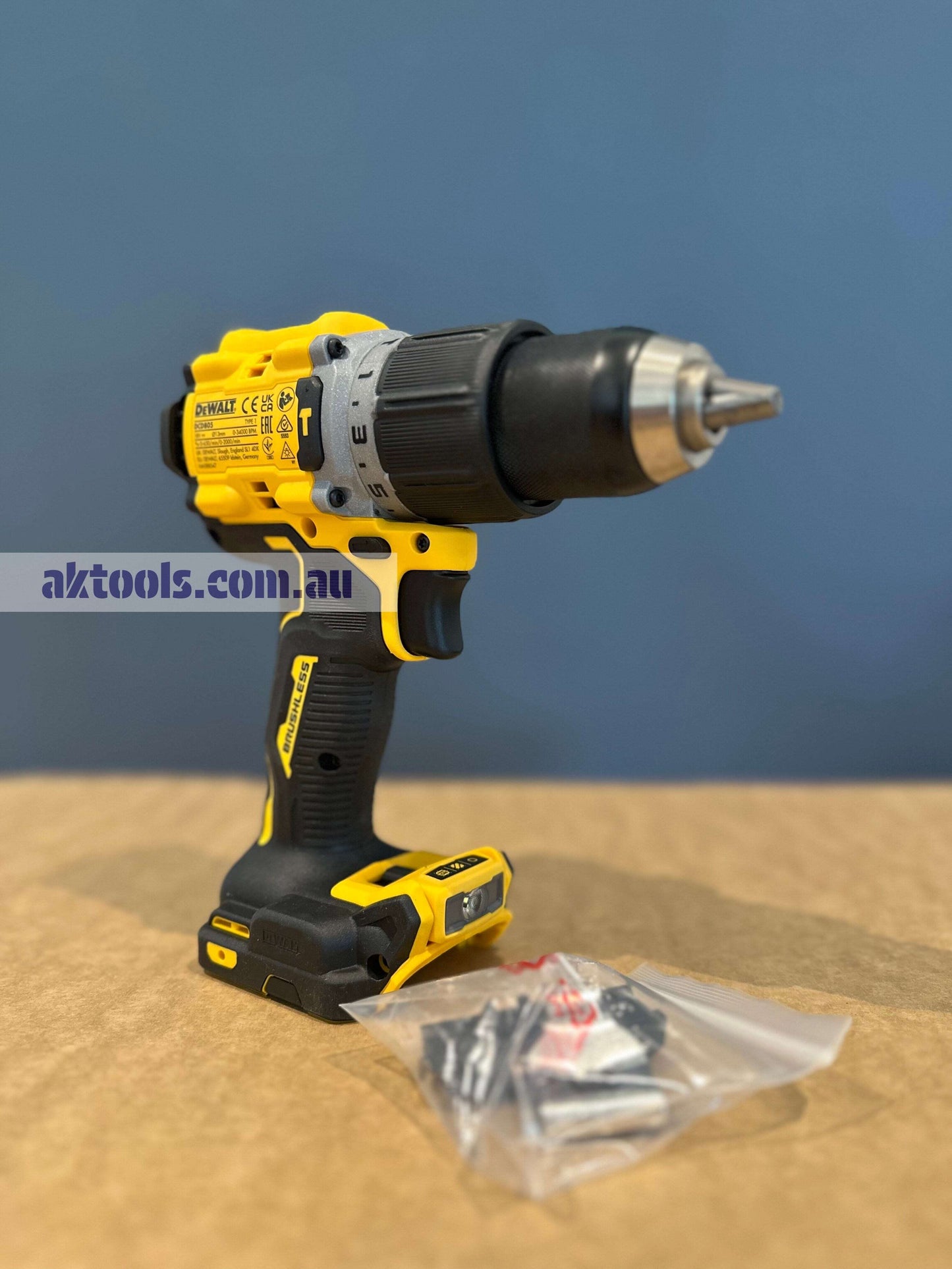 DeWalt DCD805N-XJ Hammer Drill Driver 18V Brushless 2 Speed Skin Only