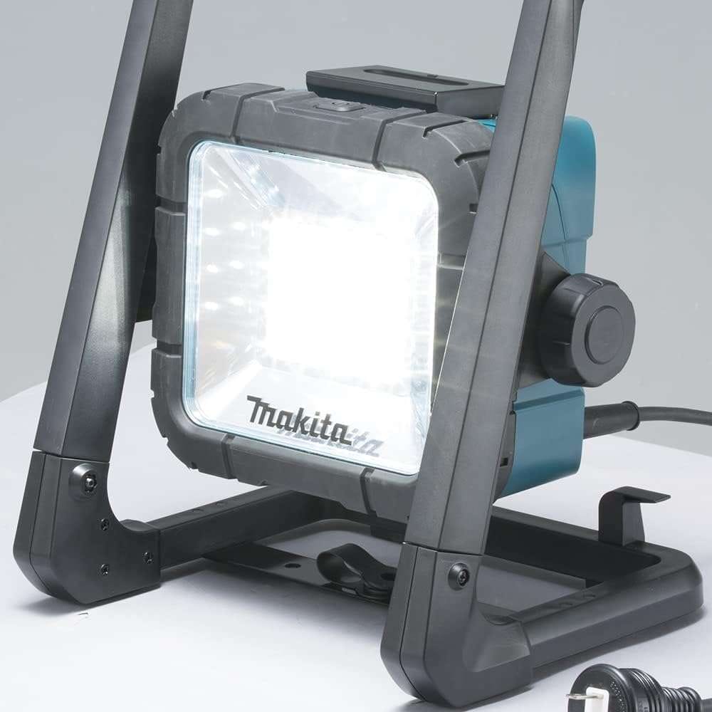 Makita DML805 18V LXT Cordless Corded LED Flood Light