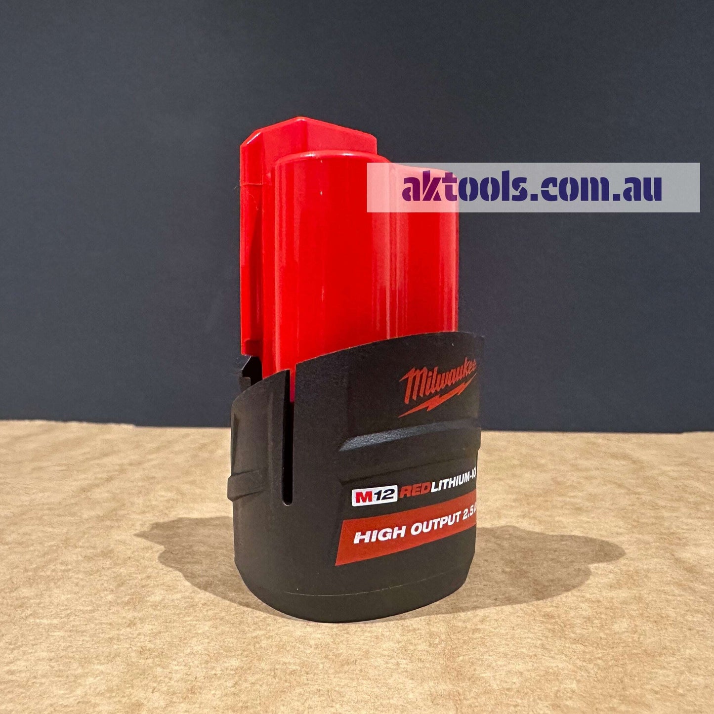 Milwaukee 12V Battery 2.5Ah High Output M12HB2