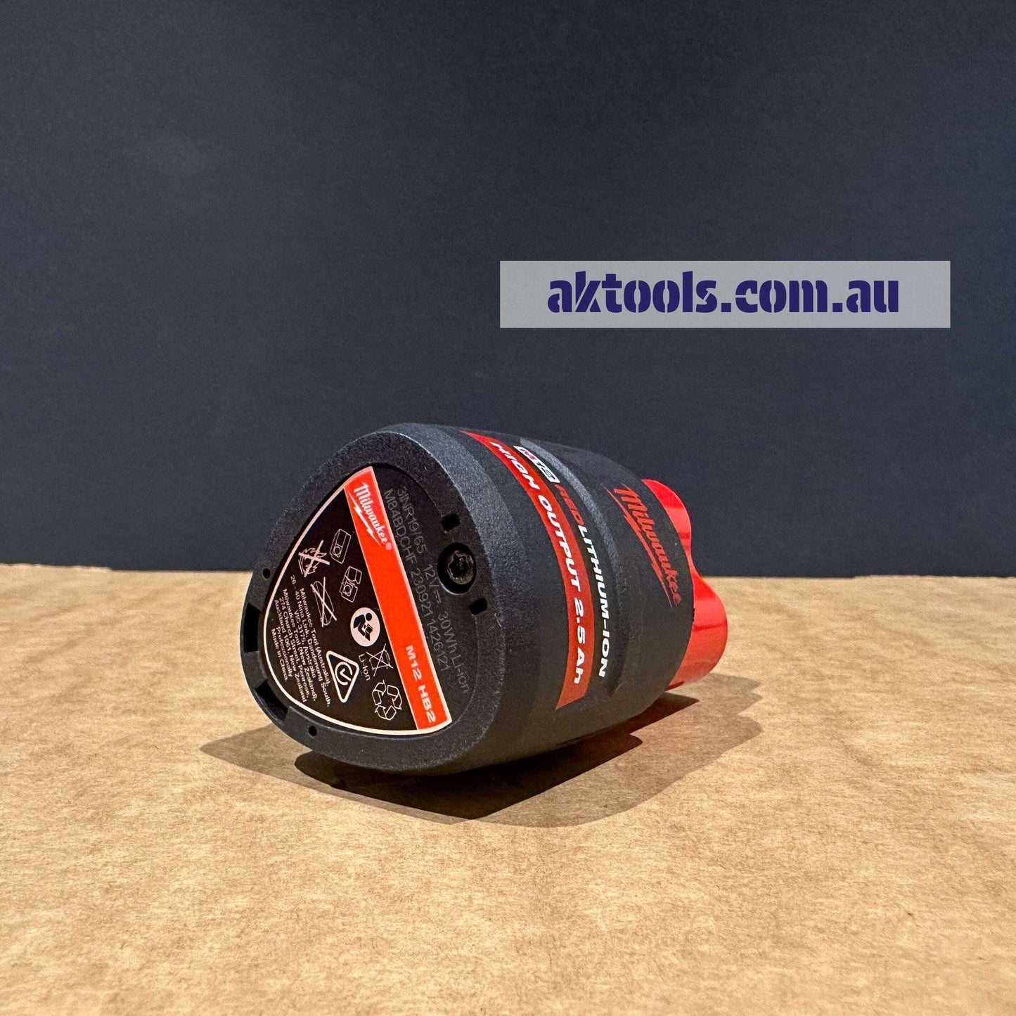 Milwaukee 12V Battery 2.5Ah High Output M12HB2