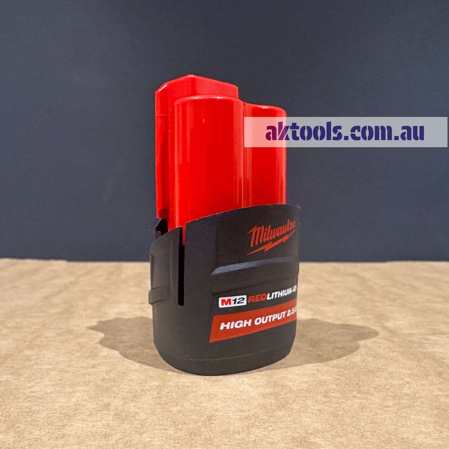 Milwaukee 12V Battery 2.5Ah High Output M12HB2