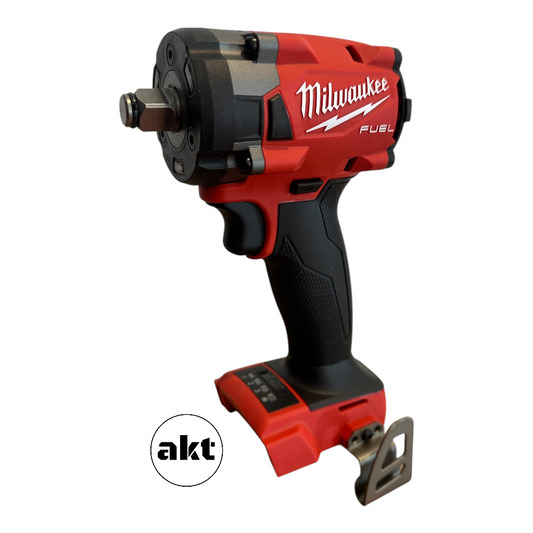 Milwaukee 18V 1/2" Impact Wrench Friction Ring Compact M18FIW2F12-0 Skin Only
