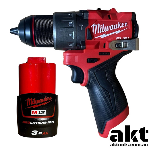 Milwaukee 12V M12FPD2-0 Drill Hammer Driver with 3.0Ah Battery