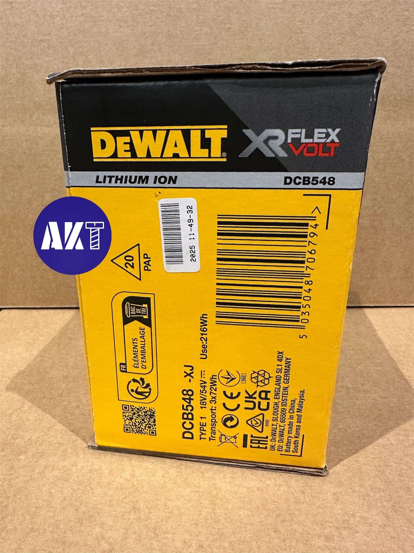 DeWalt DCB548-XJ 18V-54V 12.0Ah XR Li-ion Cordless FlexVolt Battery