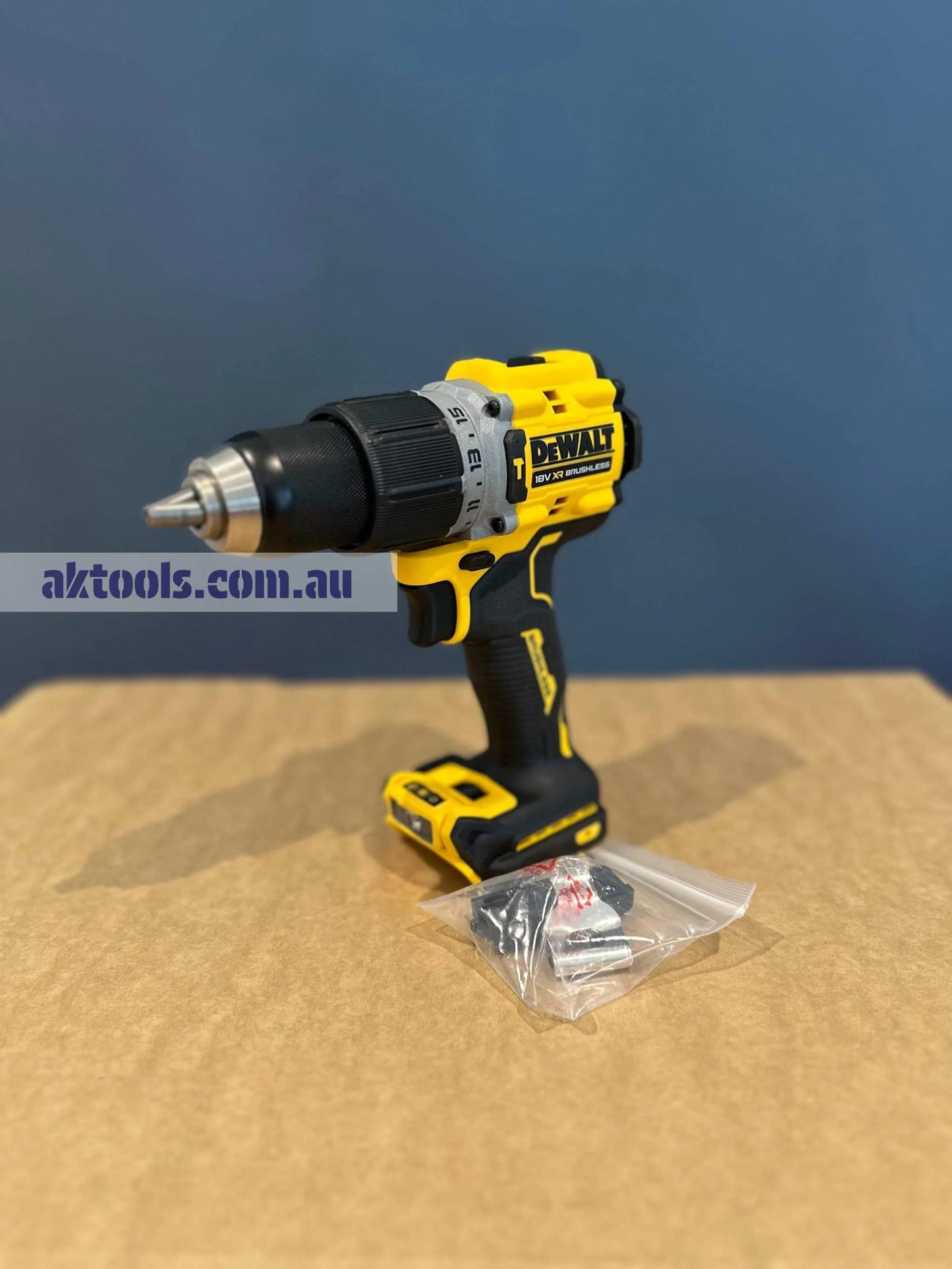 DeWalt DCD805N-XJ Hammer Drill Driver 18V Brushless 2 Speed Skin Only 
