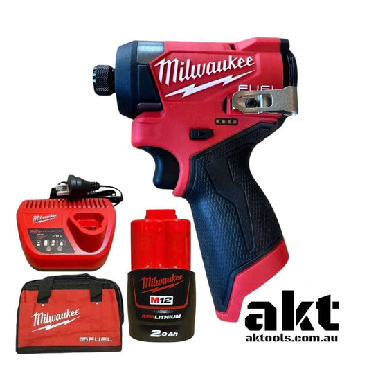 Milwaukee M12 Impact Driver Kit M12FID2 2.0Ah Battery Charger & Bag